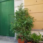 Appartement Casa Moneka Politeama
