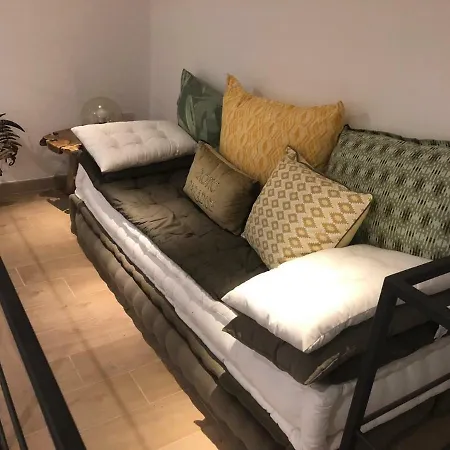 Casa Moneka Politeama * 巴勒莫
