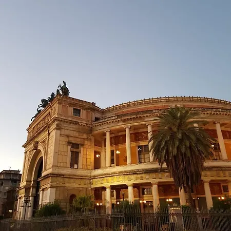 Casa Moneka Politeama Appartamento *