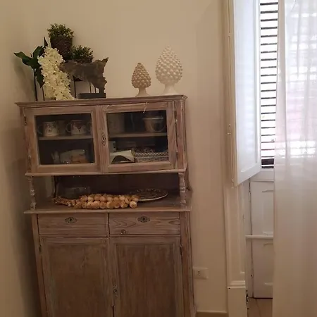 Casa Moneka Politeama * פלרמו