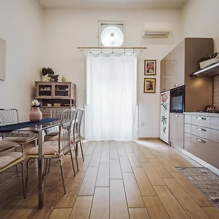 Casa Moneka * Palermo