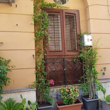 Casa Moneka Politeama Apartment Palermo